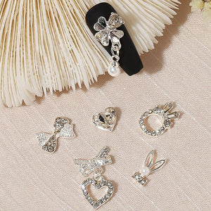 Silver Heart Metal Rhinestones Nail Decoration 09 Nail Decoration BORN PRETTY