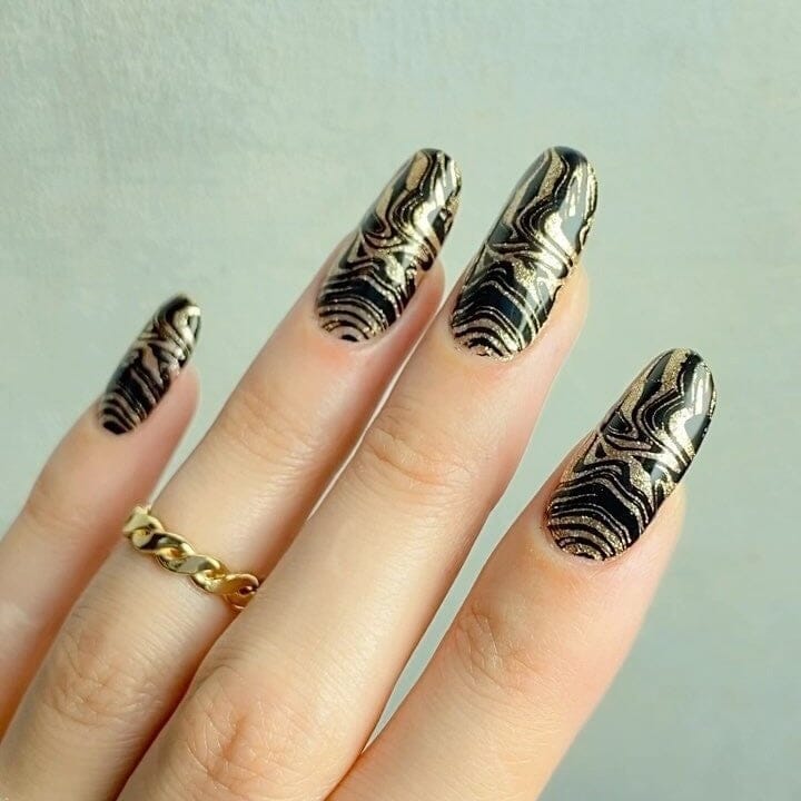 How to Create Simple Nails with Stamps