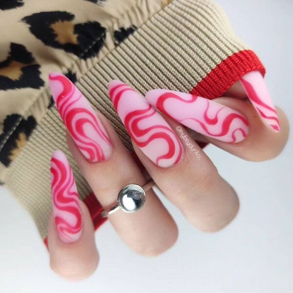 Summer Pink Ripple Matte Nails-Shine with a soft touch in the summer heat