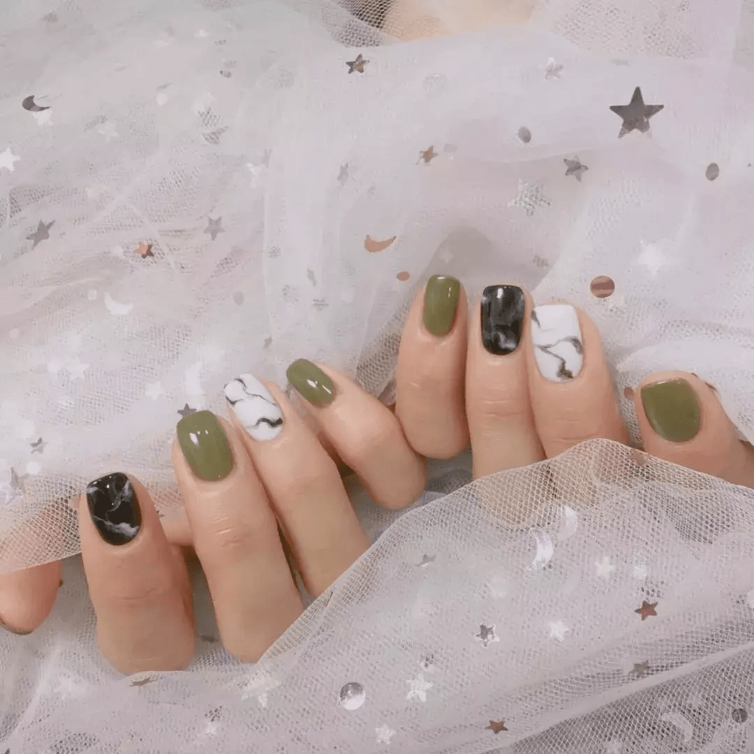 Fall Nail Art: A Passionate Journey Through Design