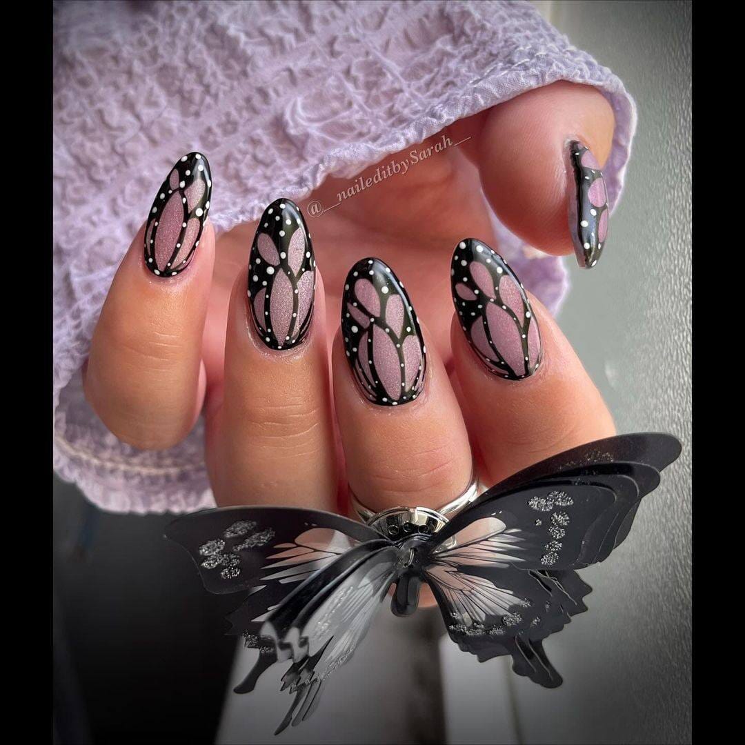 Stunning Black Hollowed-Butterfly Cat Eye Dazzling Nails for a Garden-Party Stand out among the flowers in summer