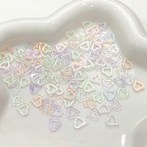 100pcs Hollowed Heart Plastic Nail Decoration